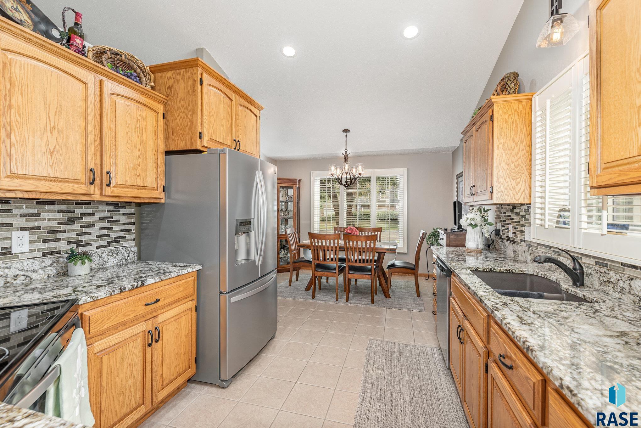 property viewer photo 9