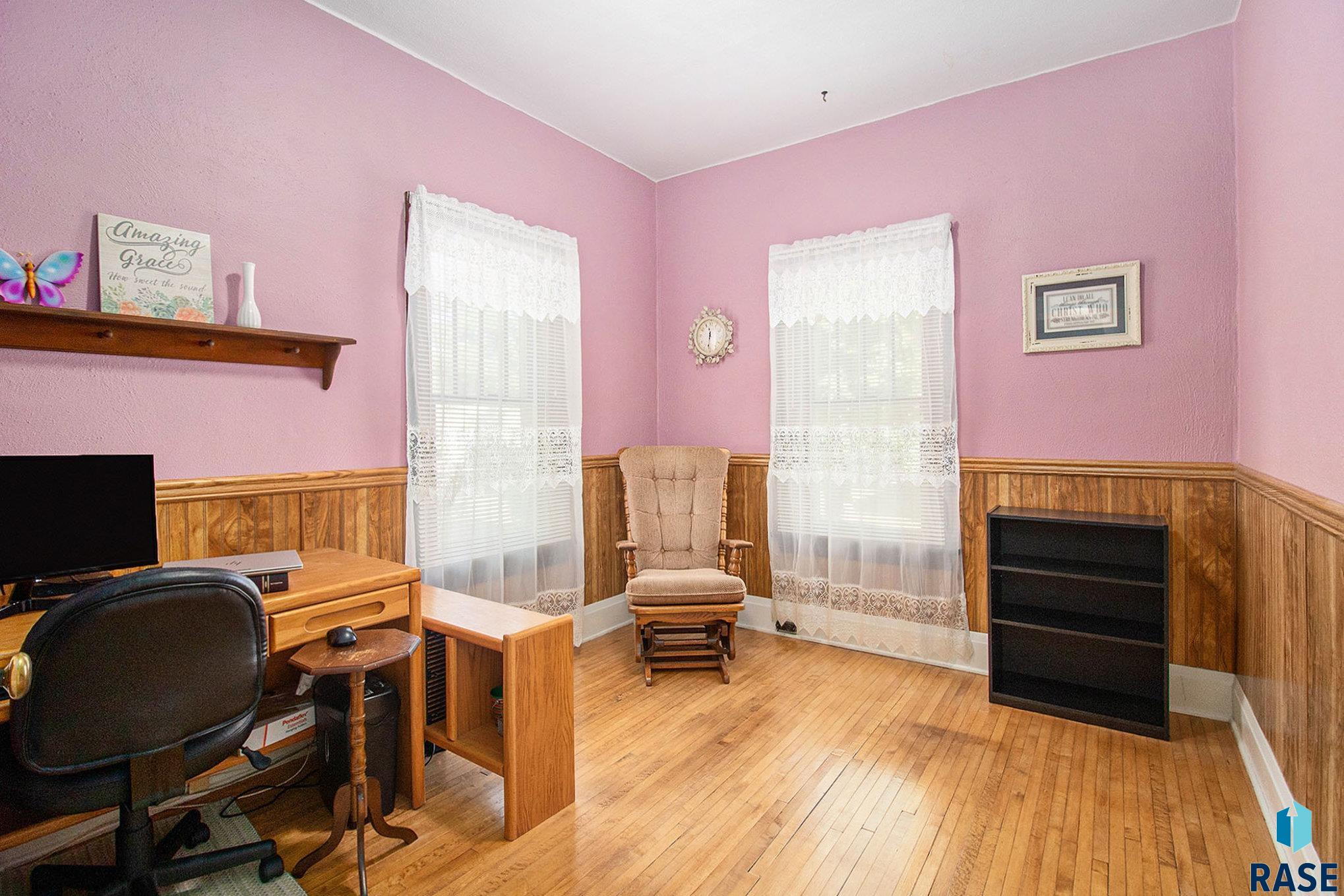 property viewer photo 10