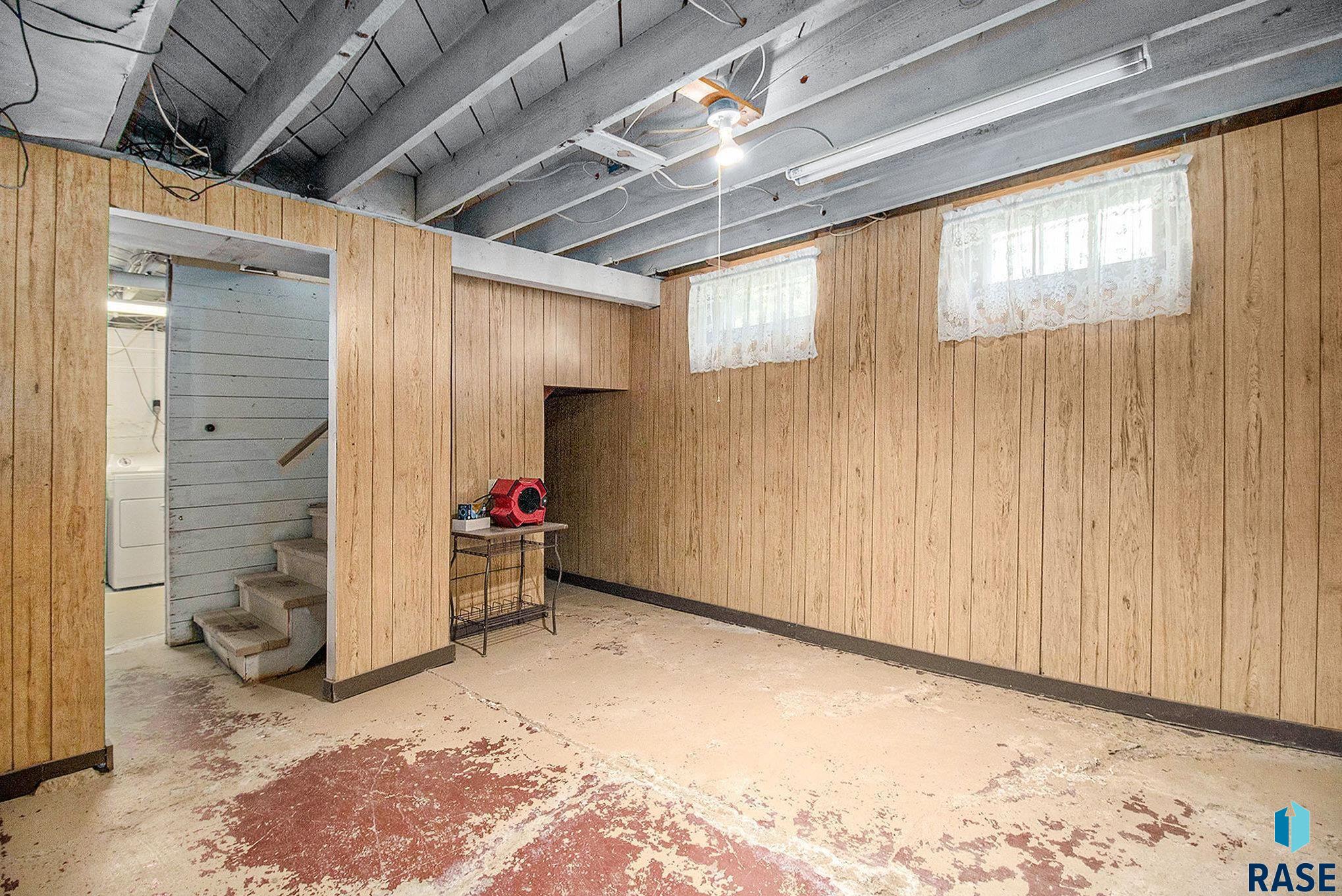 property viewer photo 20