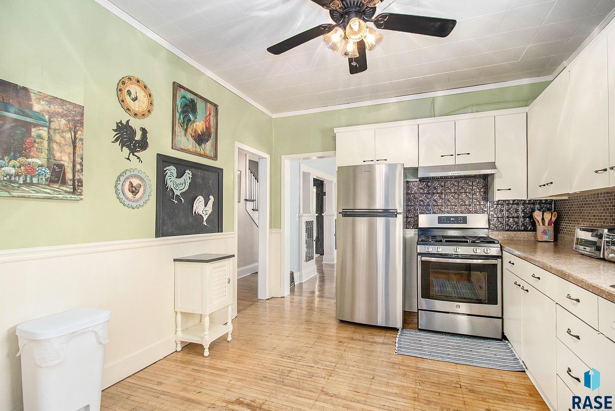 property viewer photo 6
