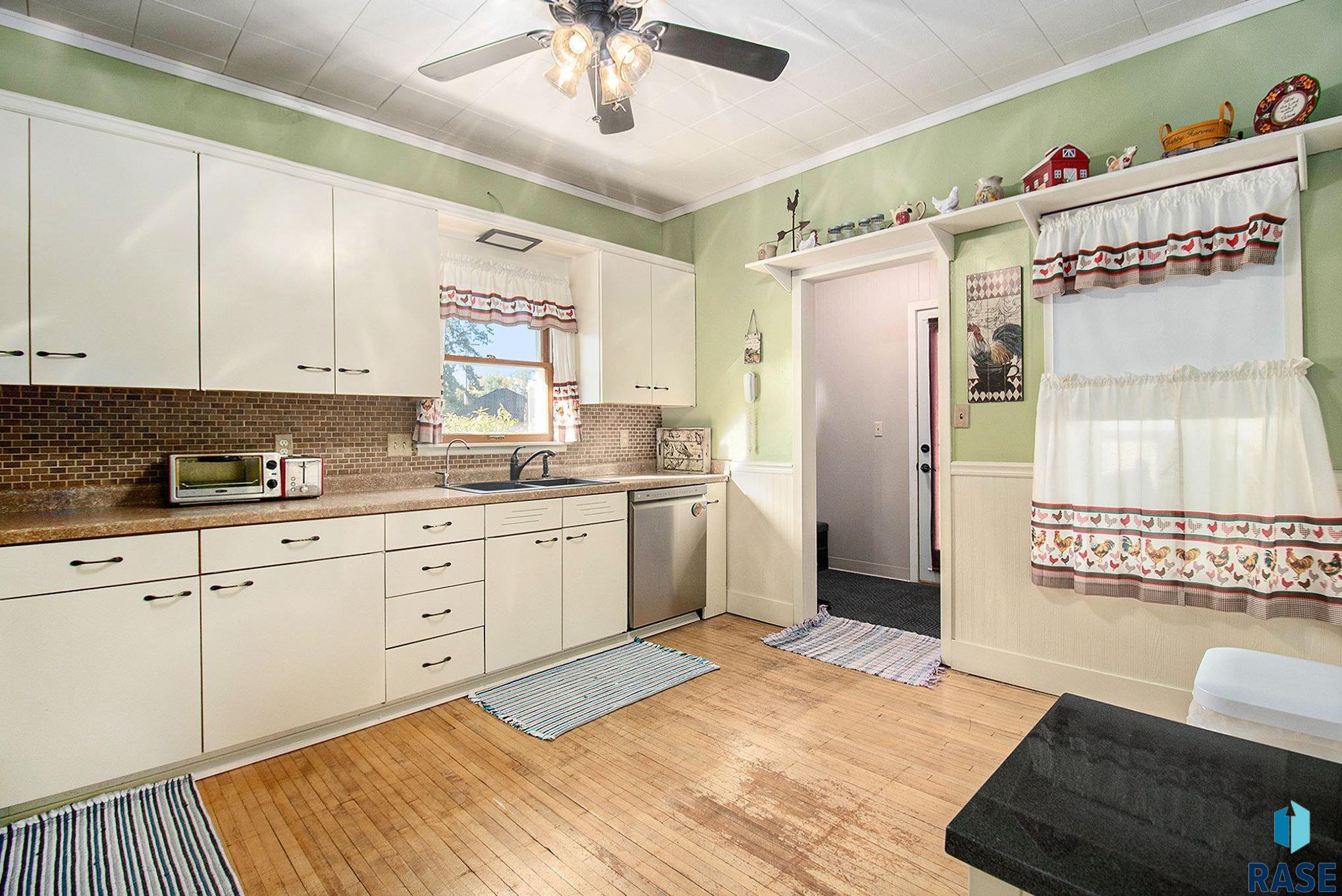 property viewer photo 8