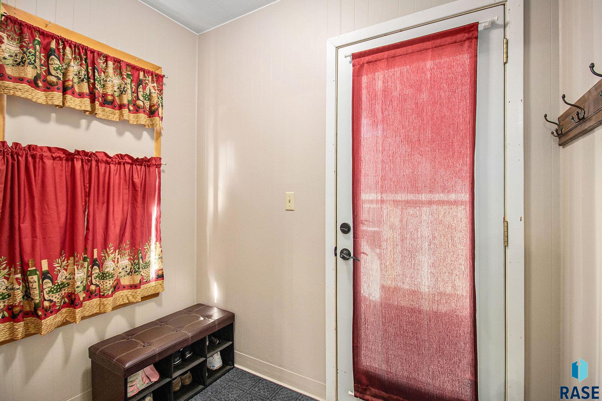 property viewer photo 9