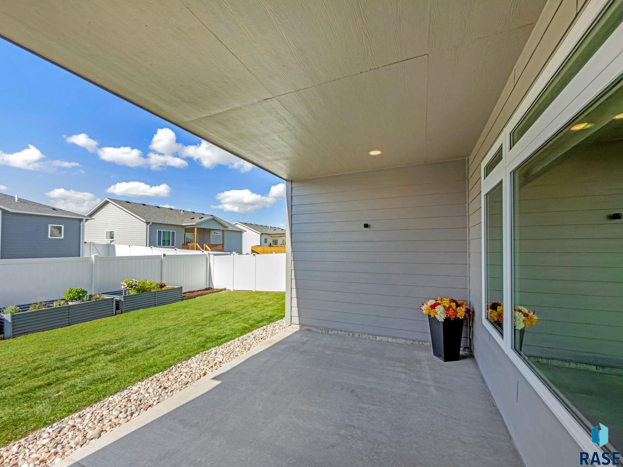 property viewer photo 22