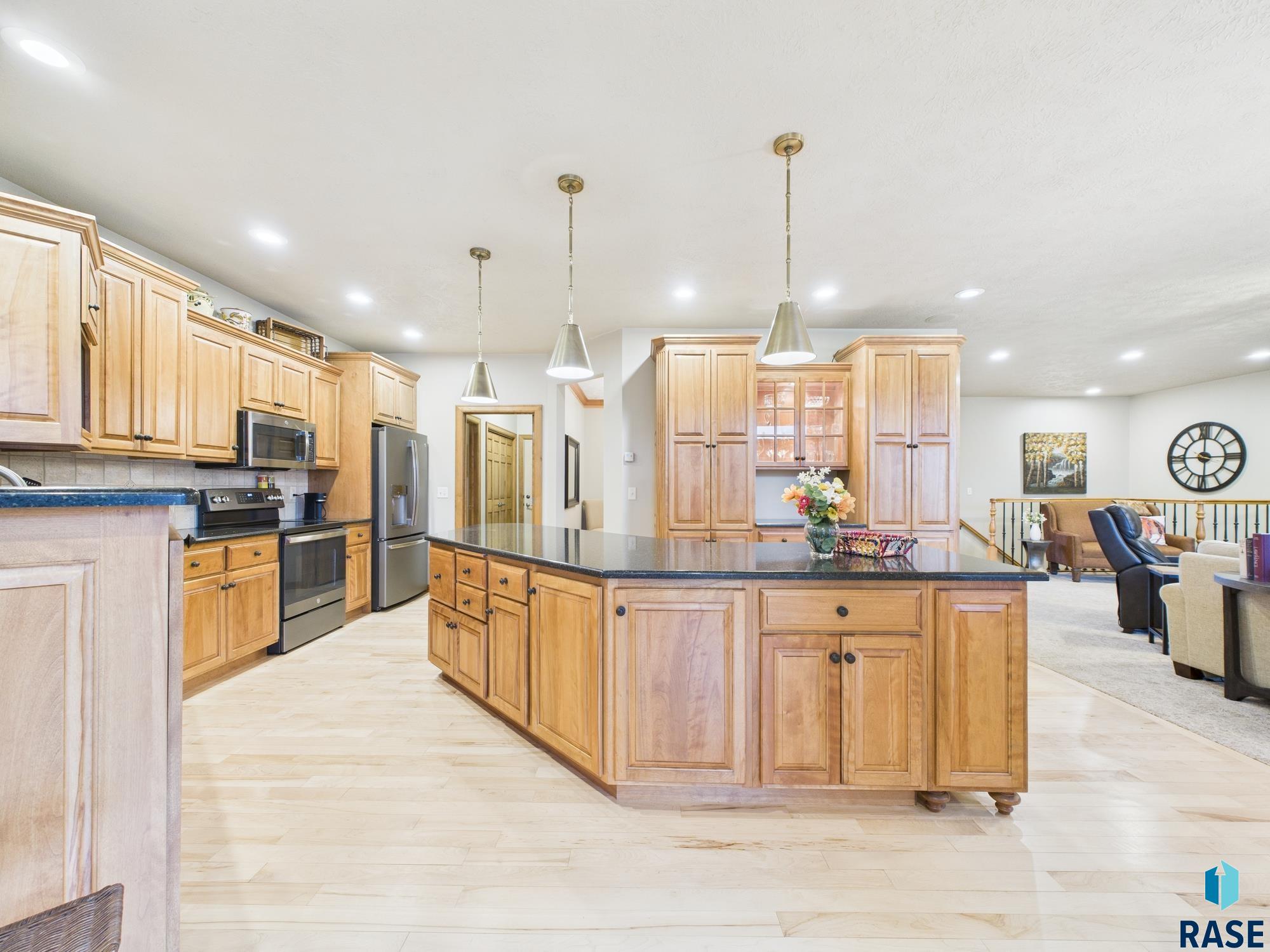 property viewer photo 17