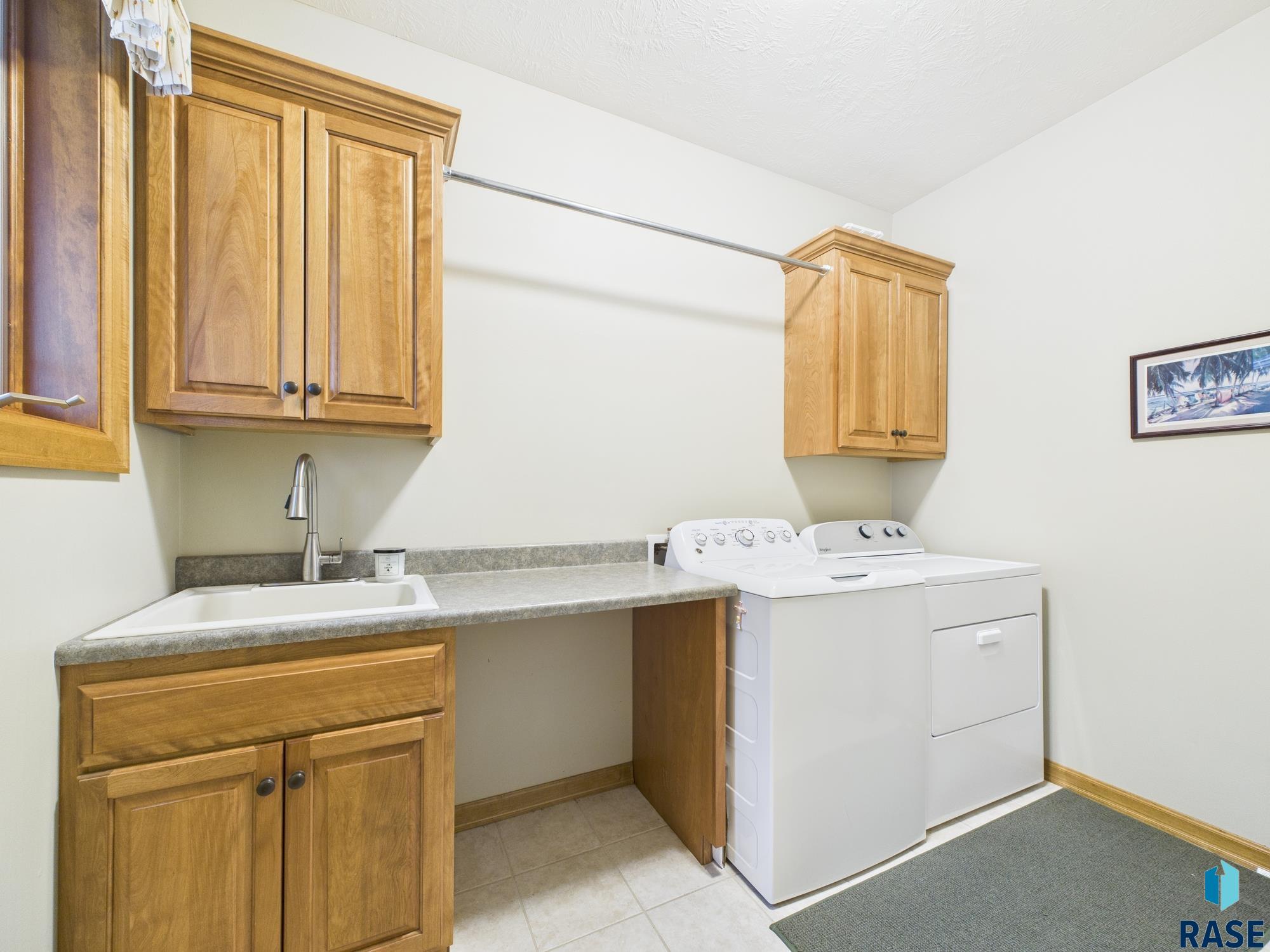 property viewer photo 18