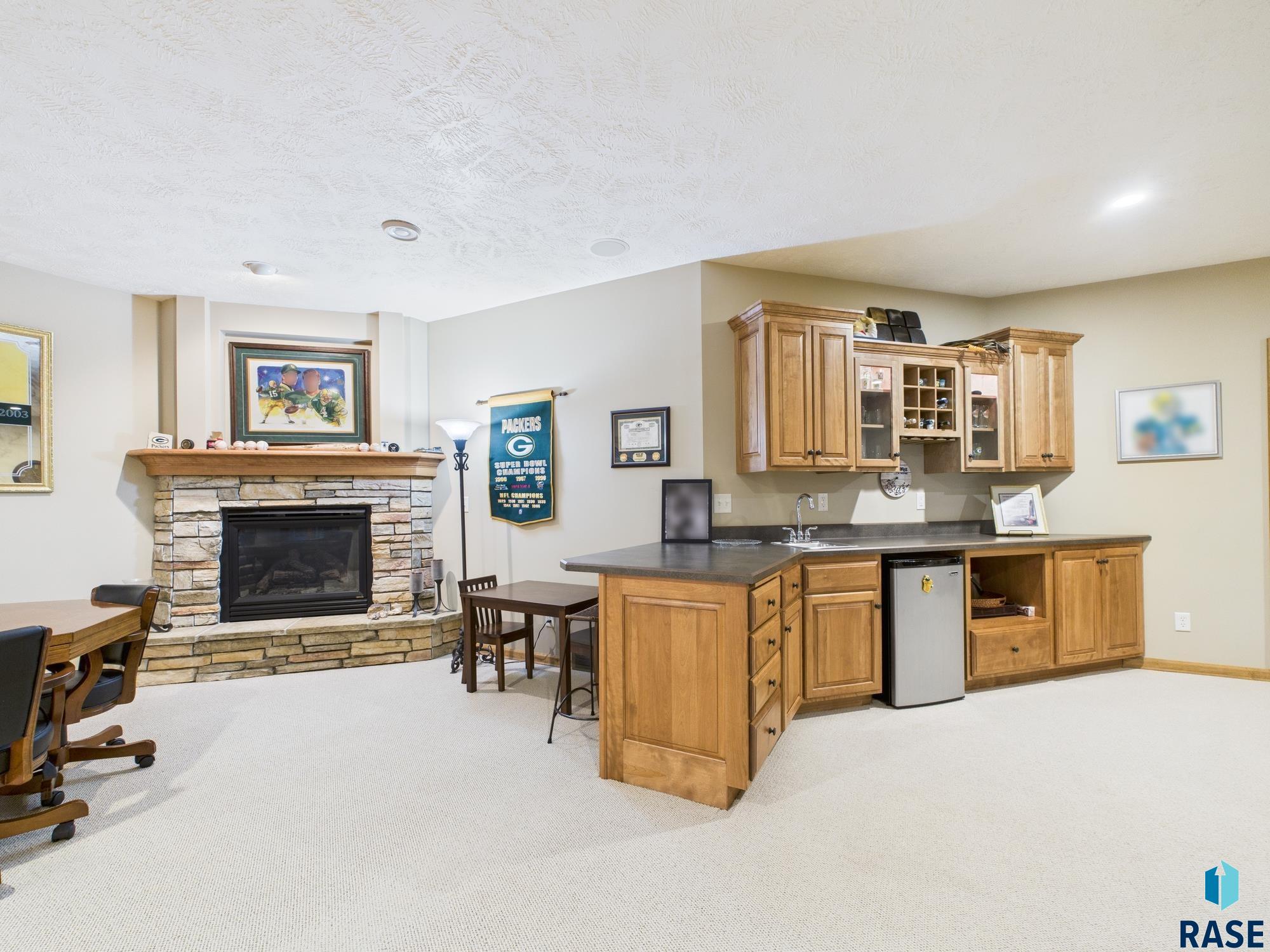 property viewer photo 41