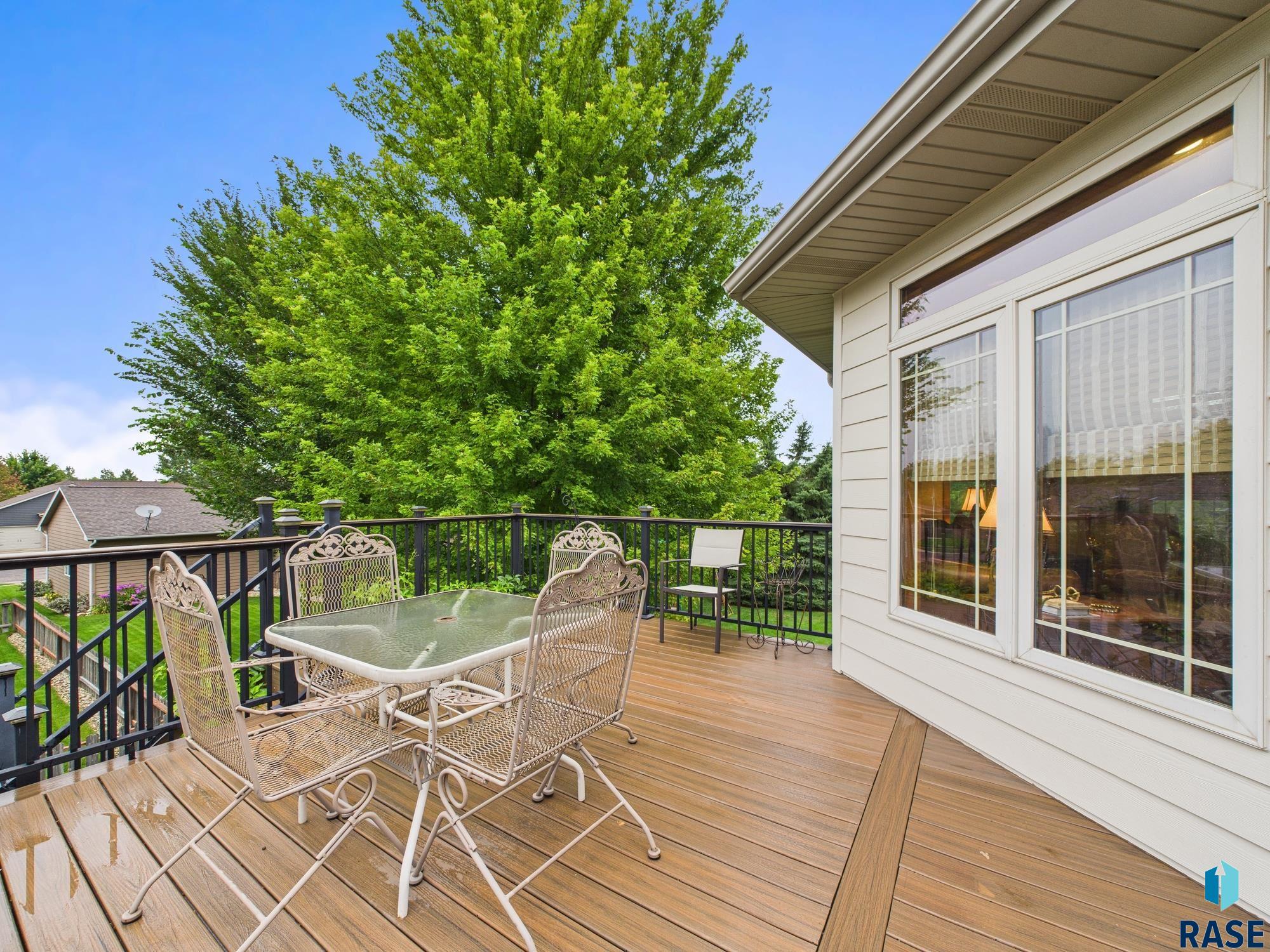 property viewer photo 54