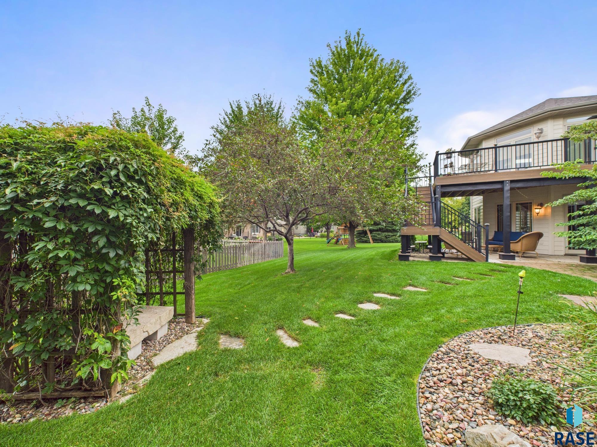 property viewer photo 62
