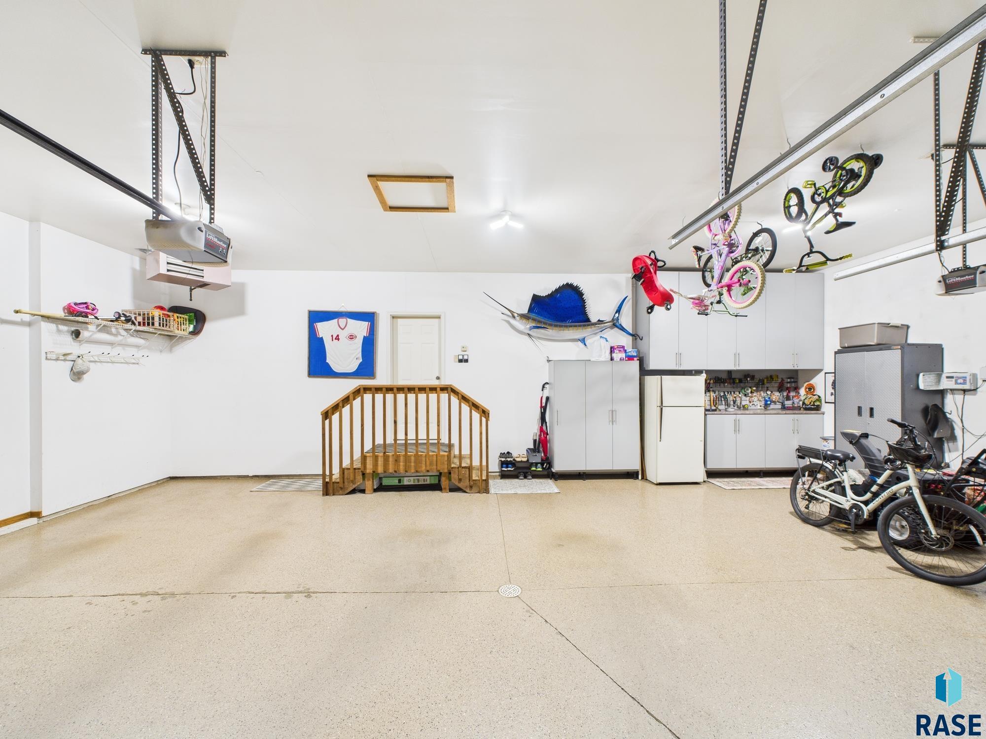 property viewer photo 69
