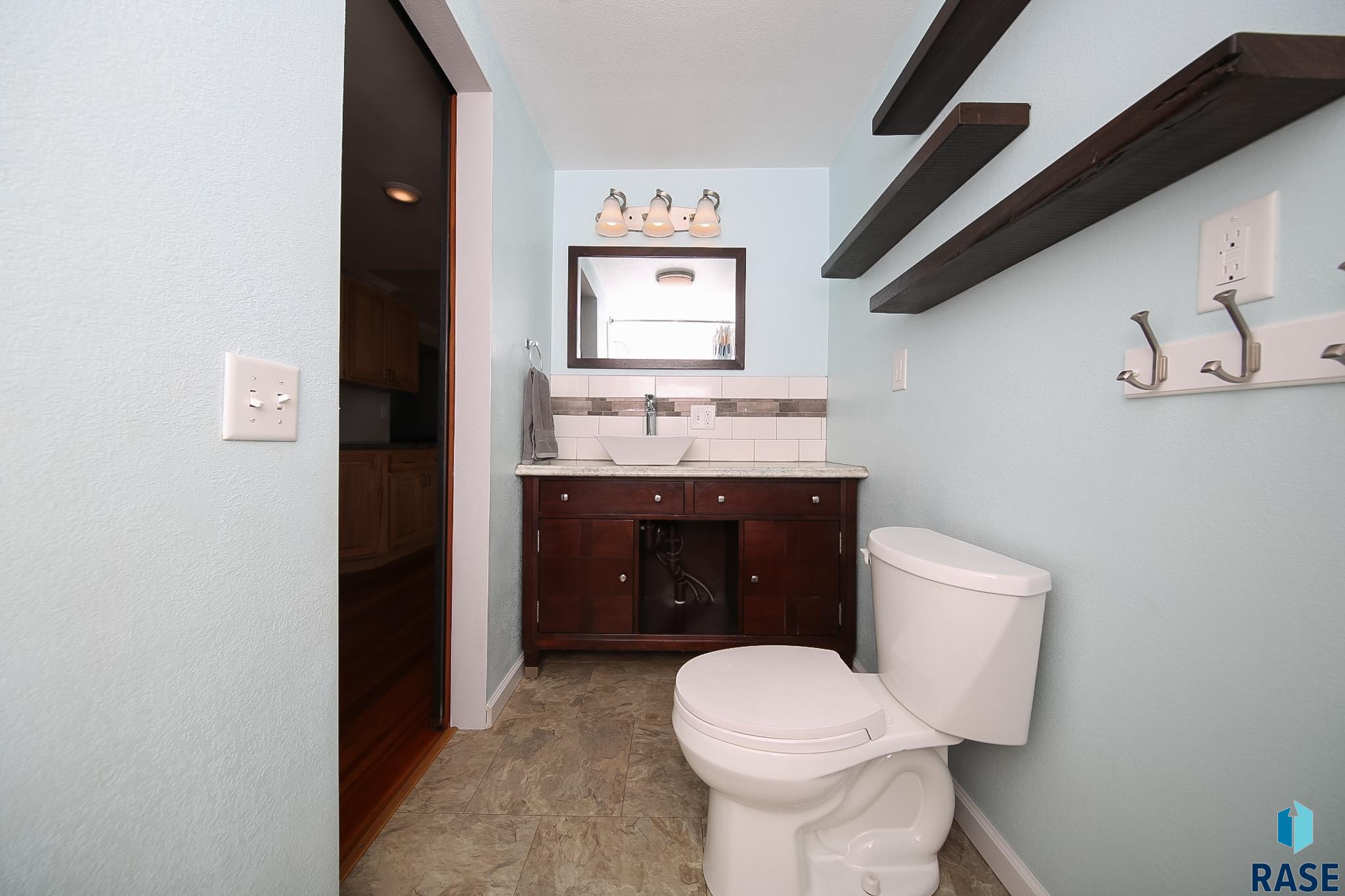 property viewer photo 13