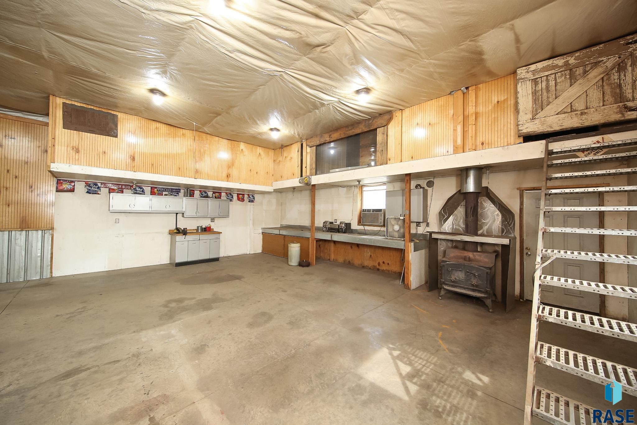 property viewer photo 29