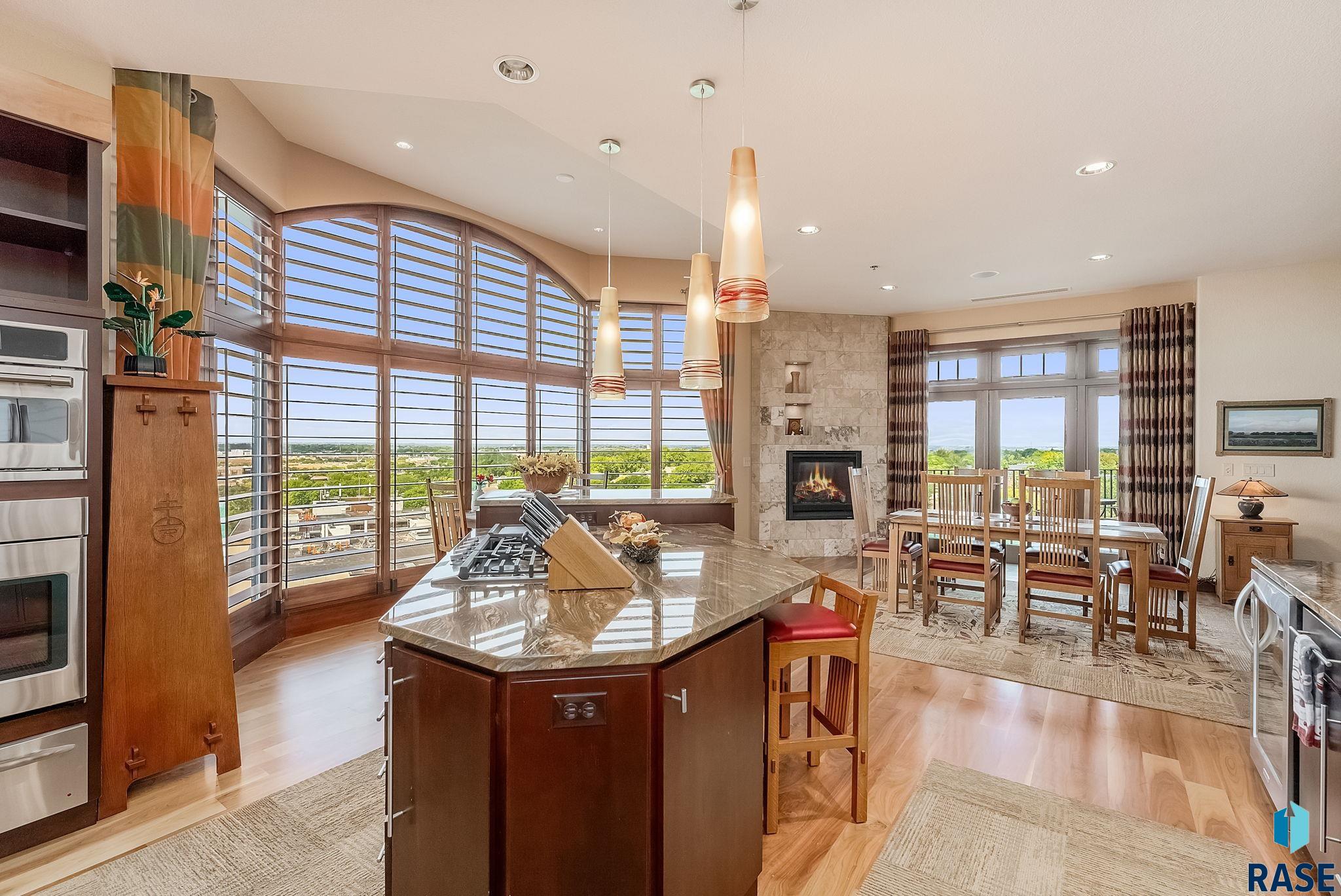 property viewer photo 1