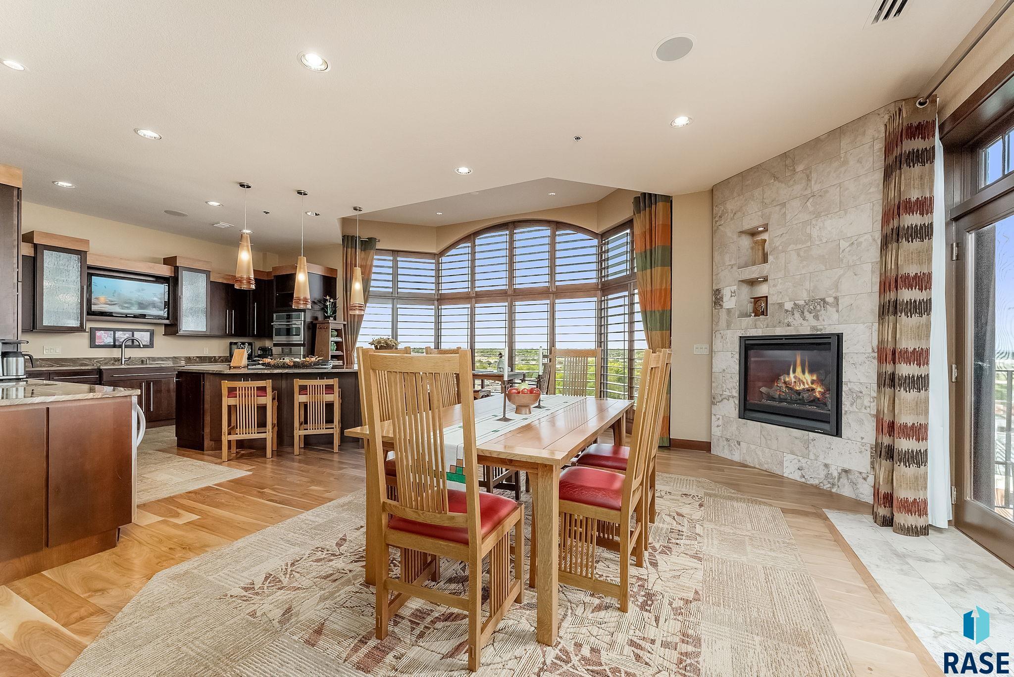 property viewer photo 11