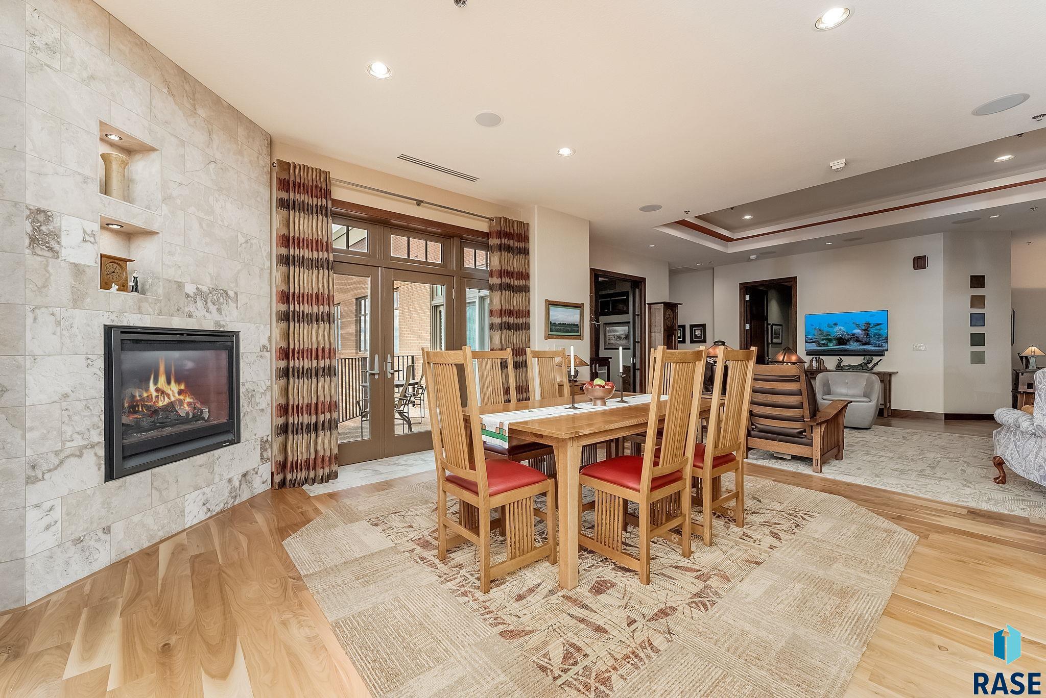 property viewer photo 12