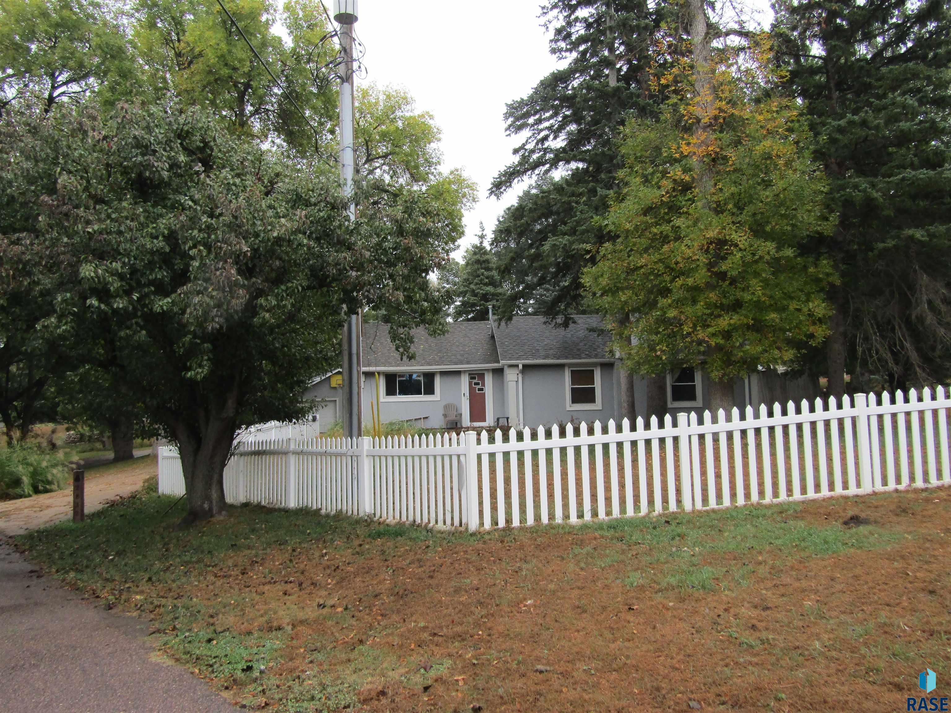 property viewer photo 2
