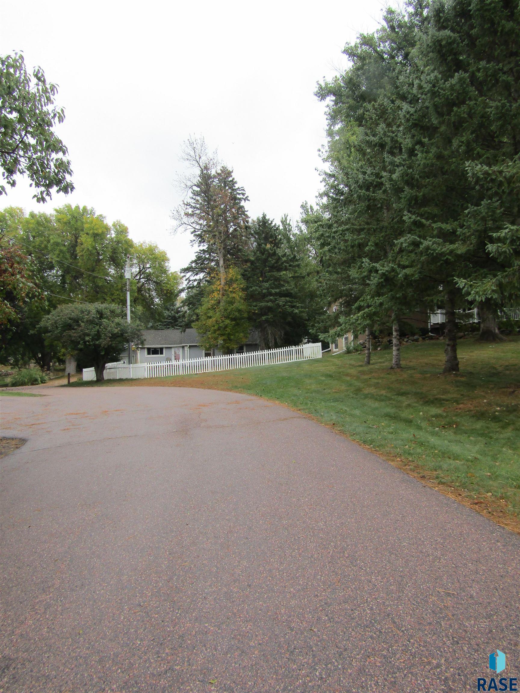 property viewer photo 4