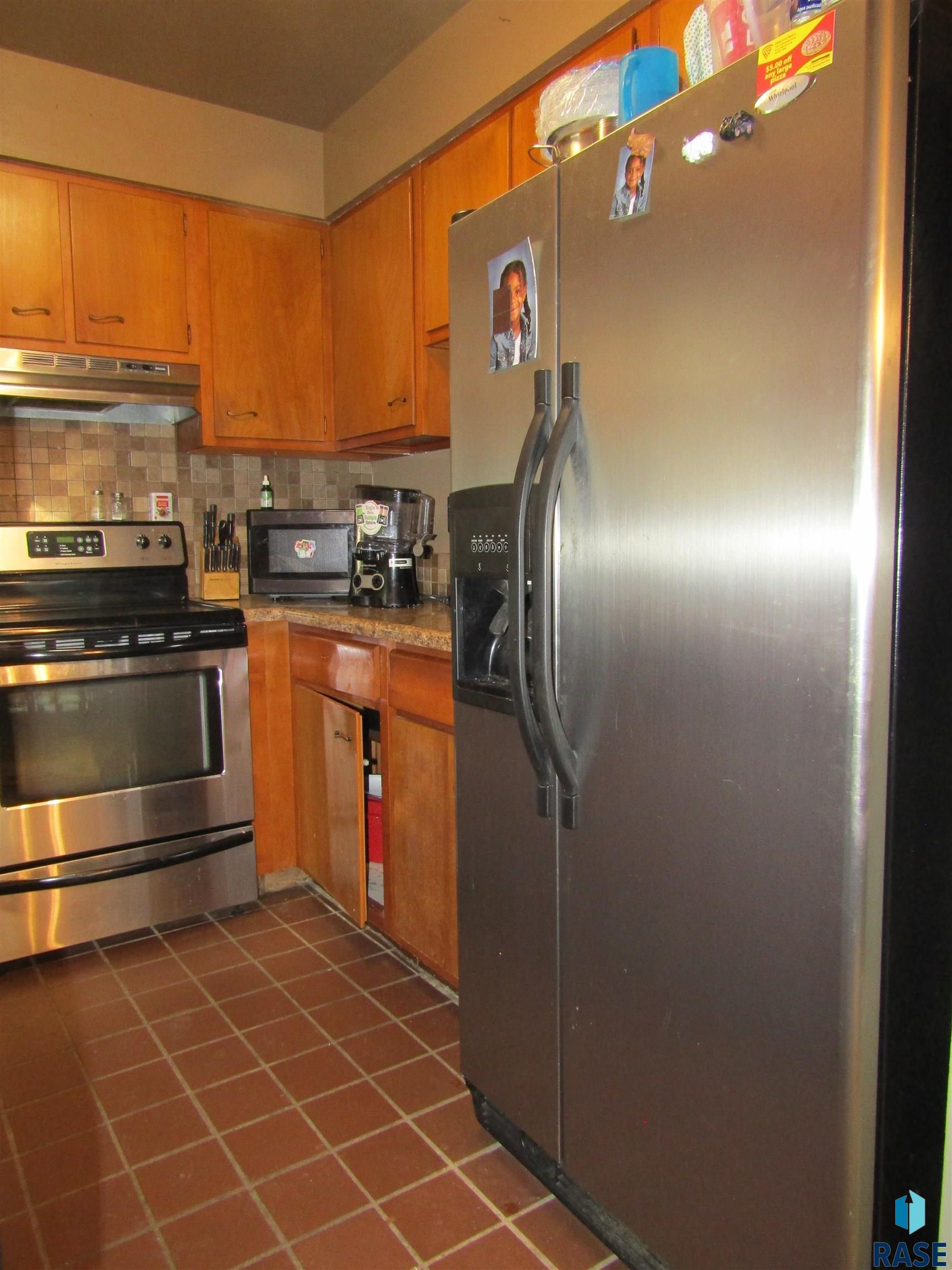 property viewer photo 7