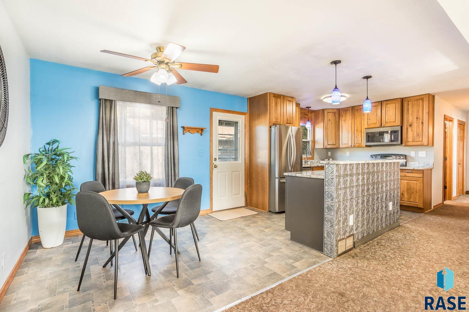 property viewer photo 14