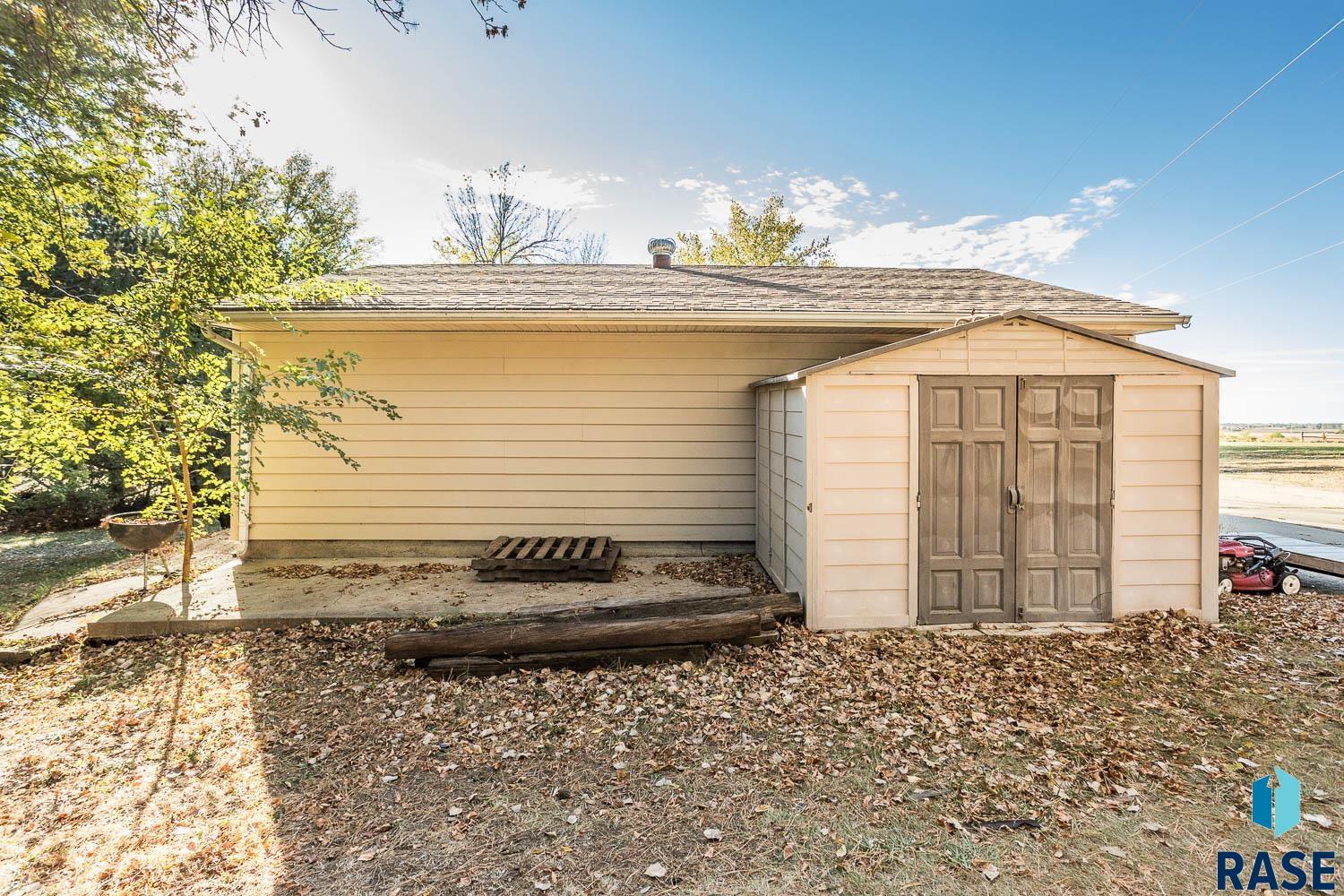 property viewer photo 2