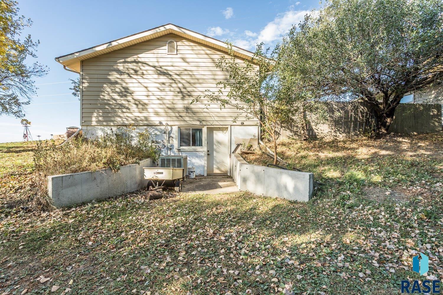property viewer photo 9