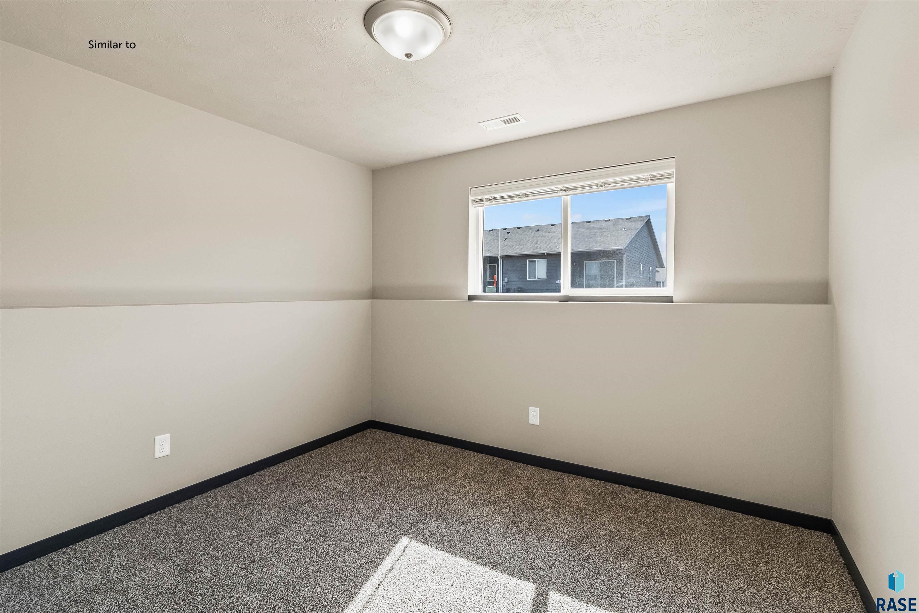 property viewer photo 19
