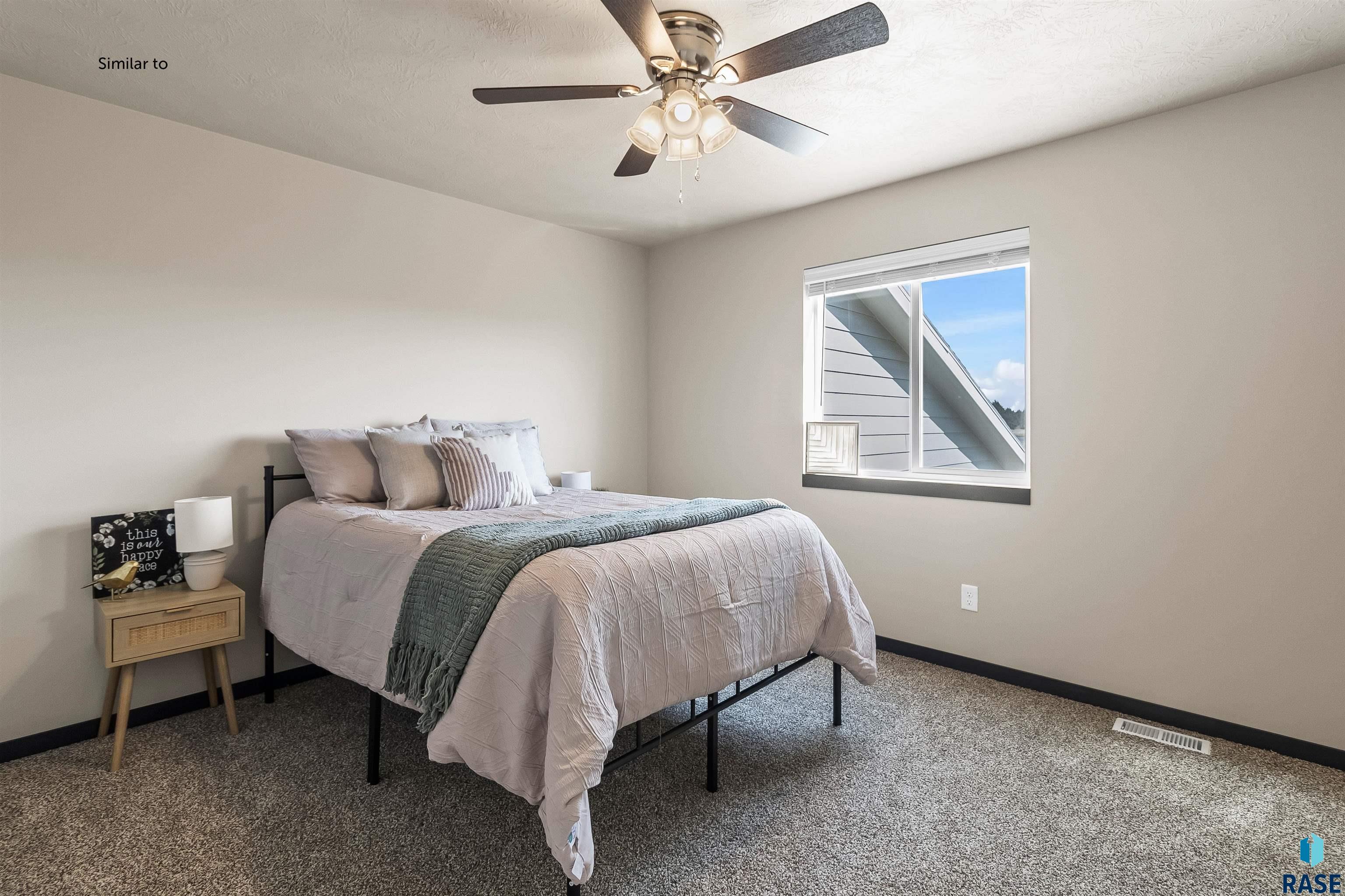 property viewer photo 7