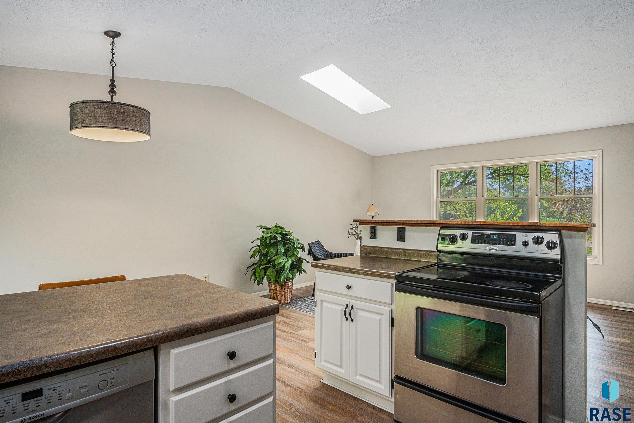 property viewer photo 10