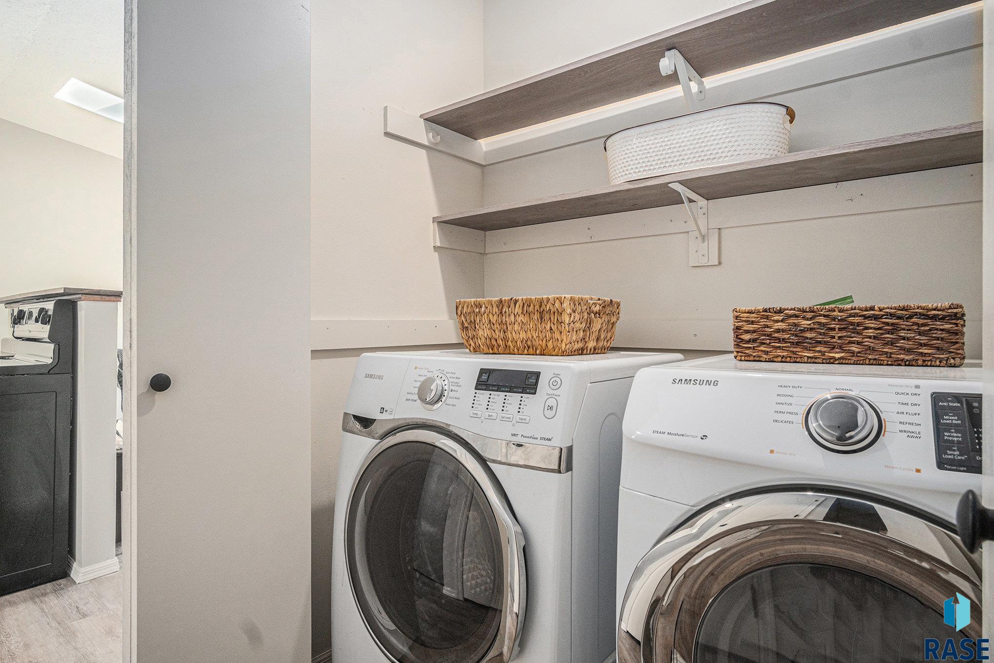 property viewer photo 11