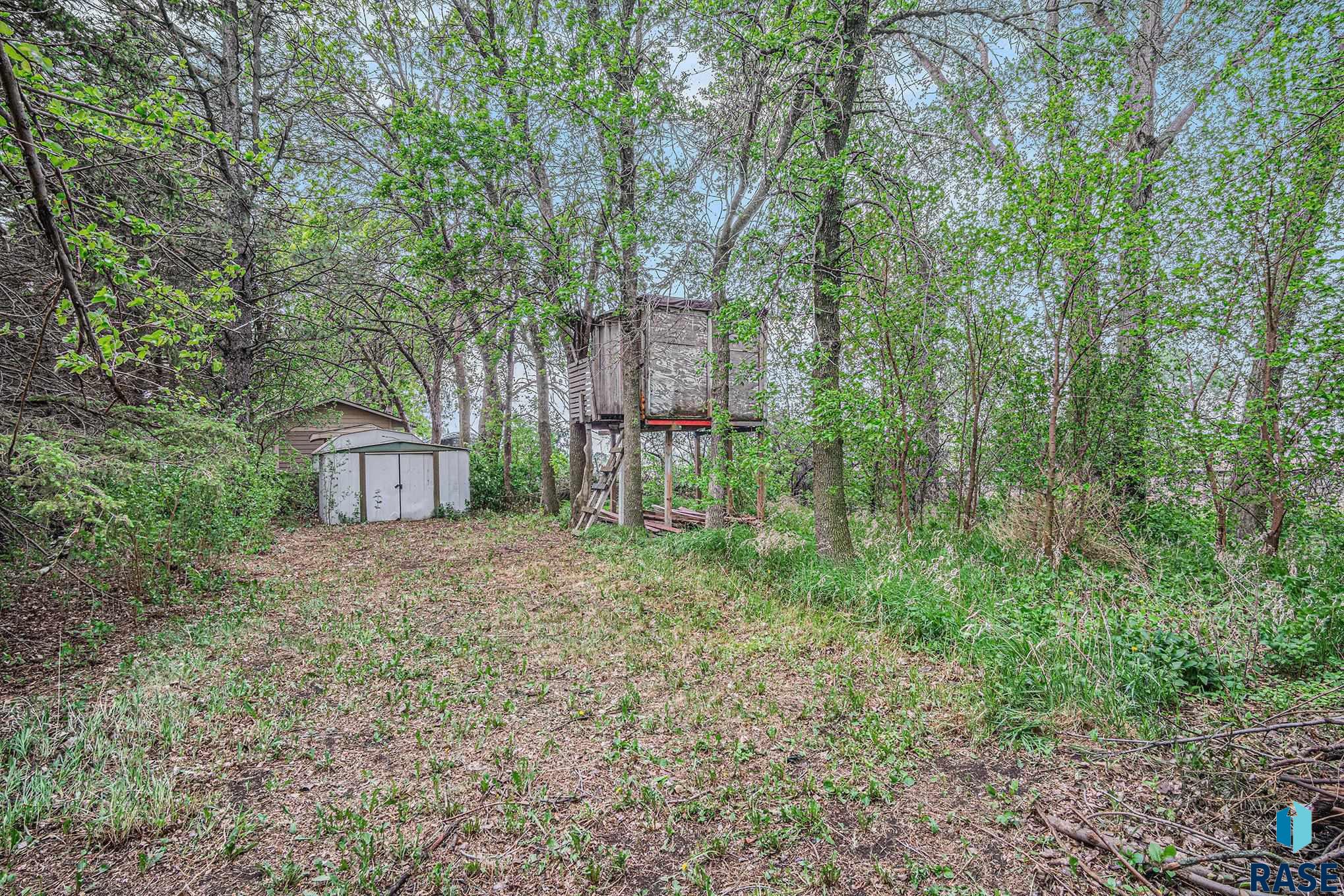 property viewer photo 36