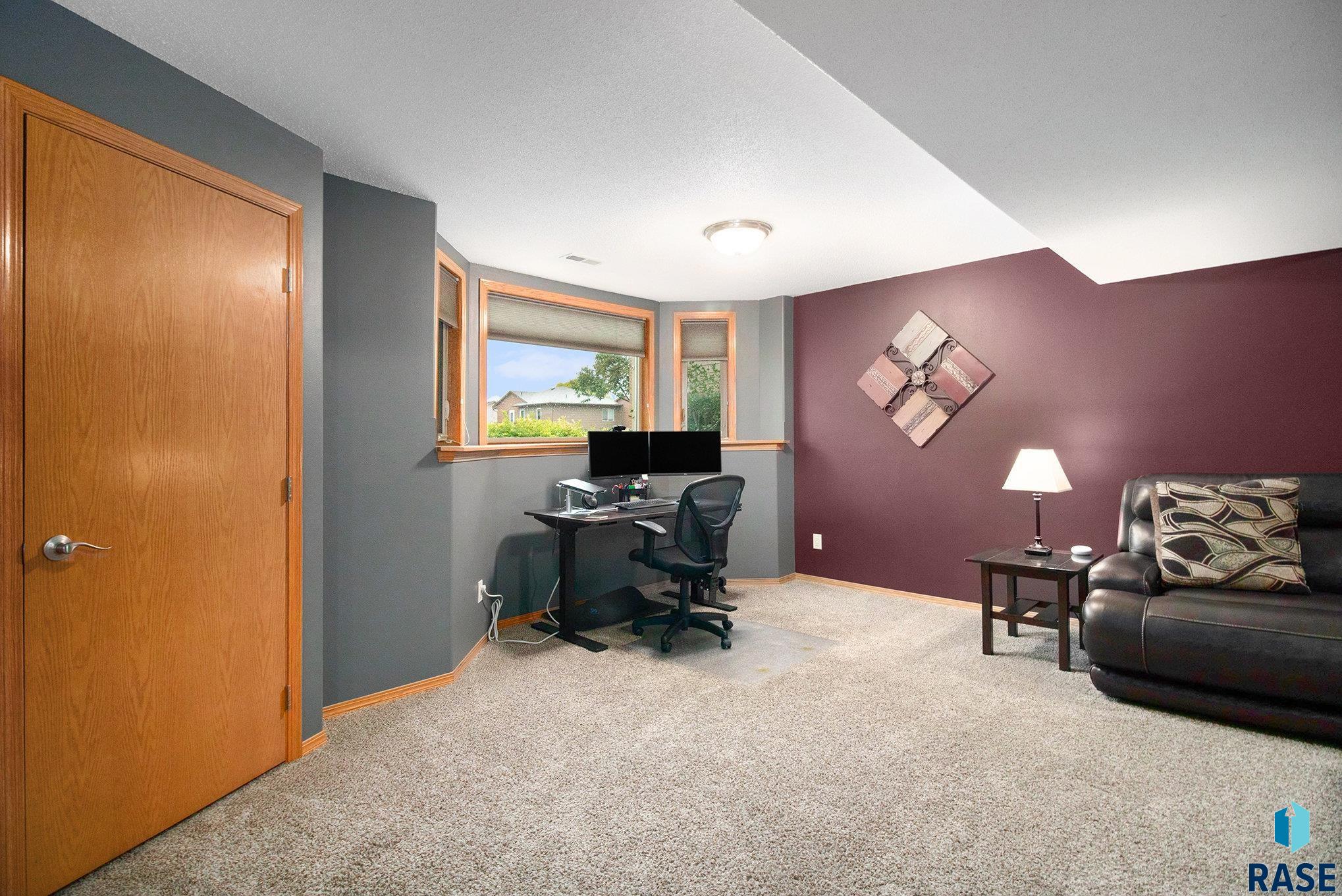 property viewer photo 20