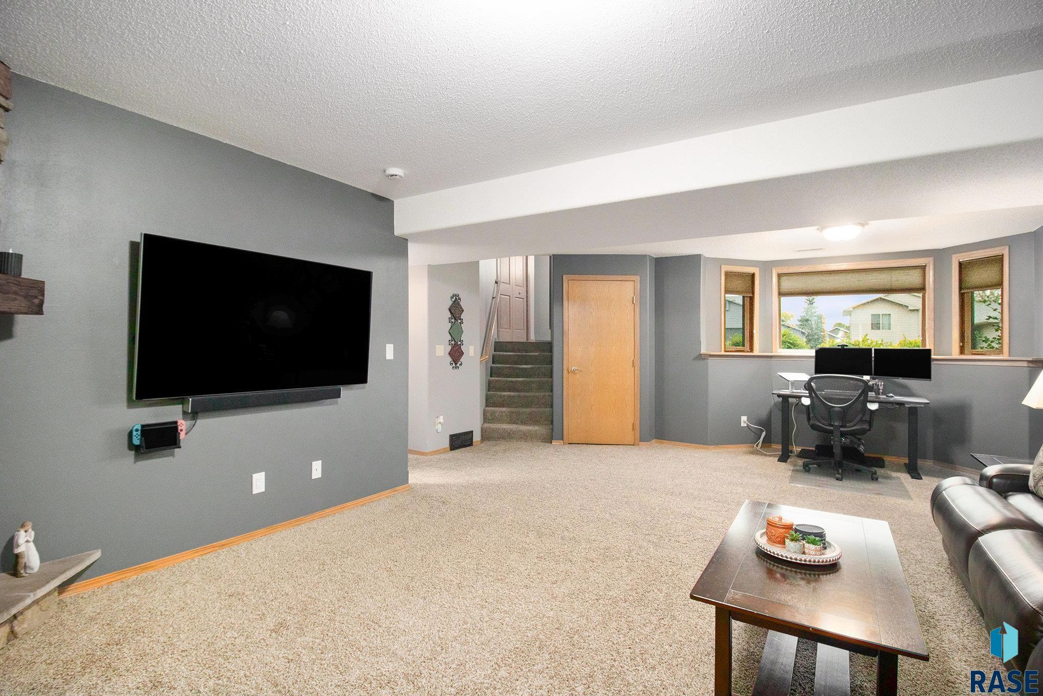 property viewer photo 21