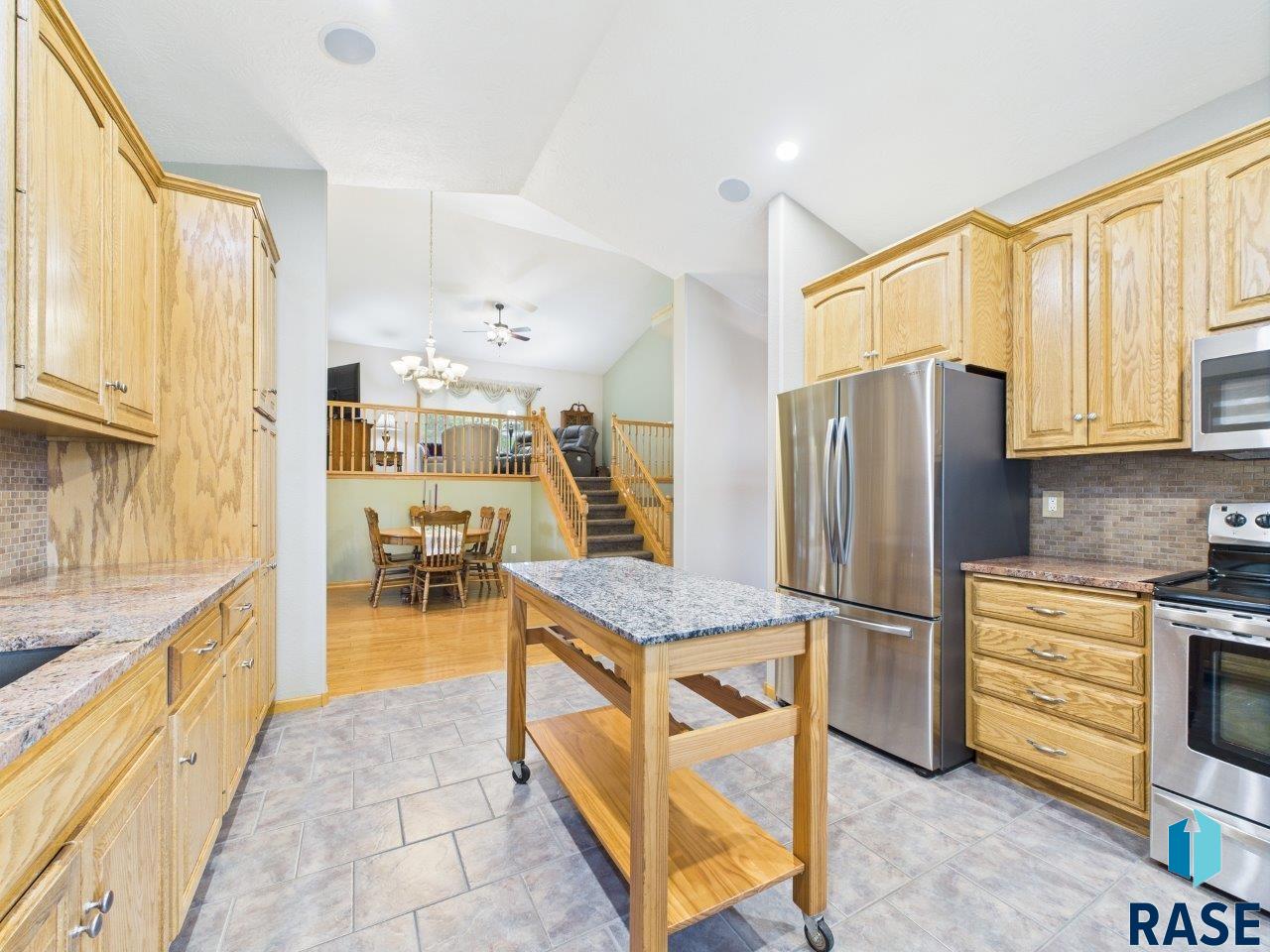 property viewer photo 15