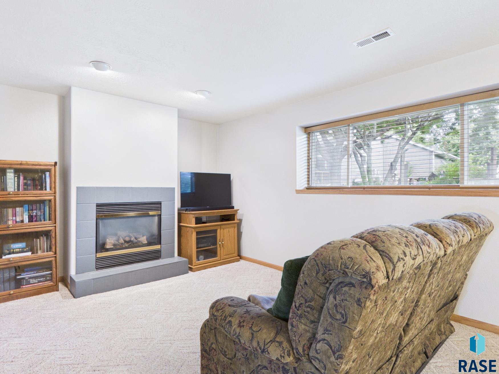 property viewer photo 39