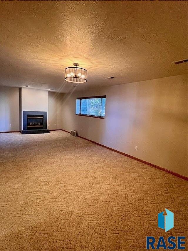 property viewer photo 41