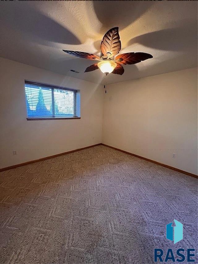 property viewer photo 46