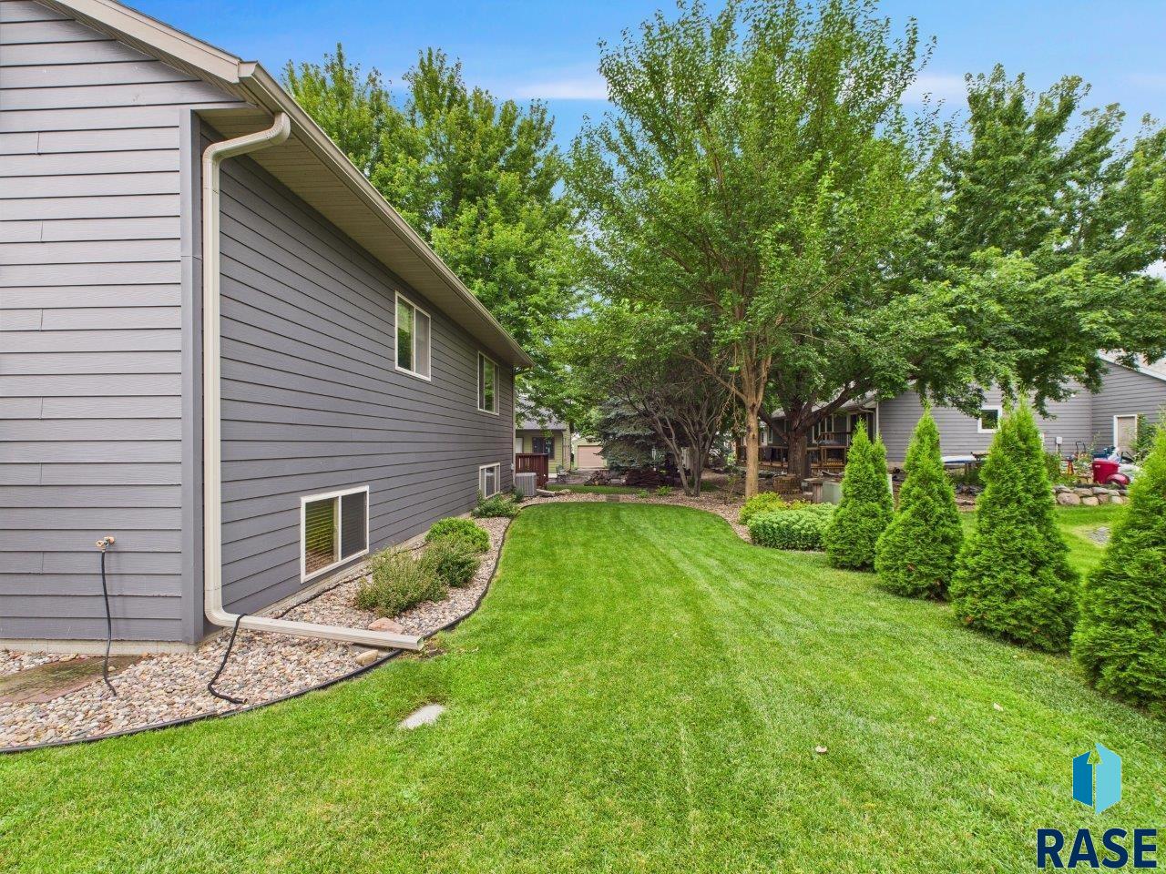 property viewer photo 52