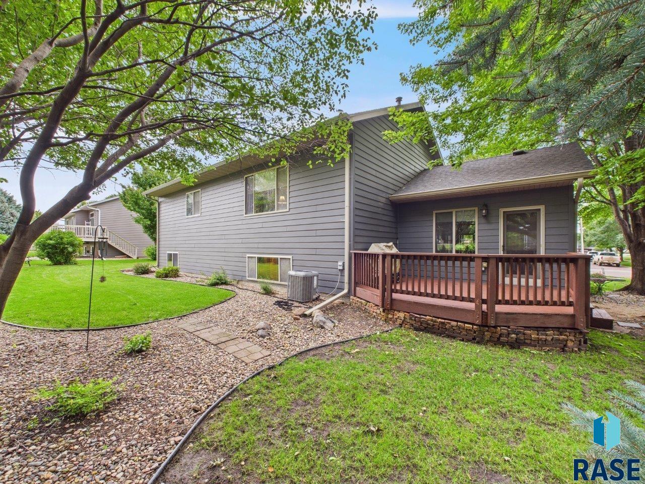 property viewer photo 54
