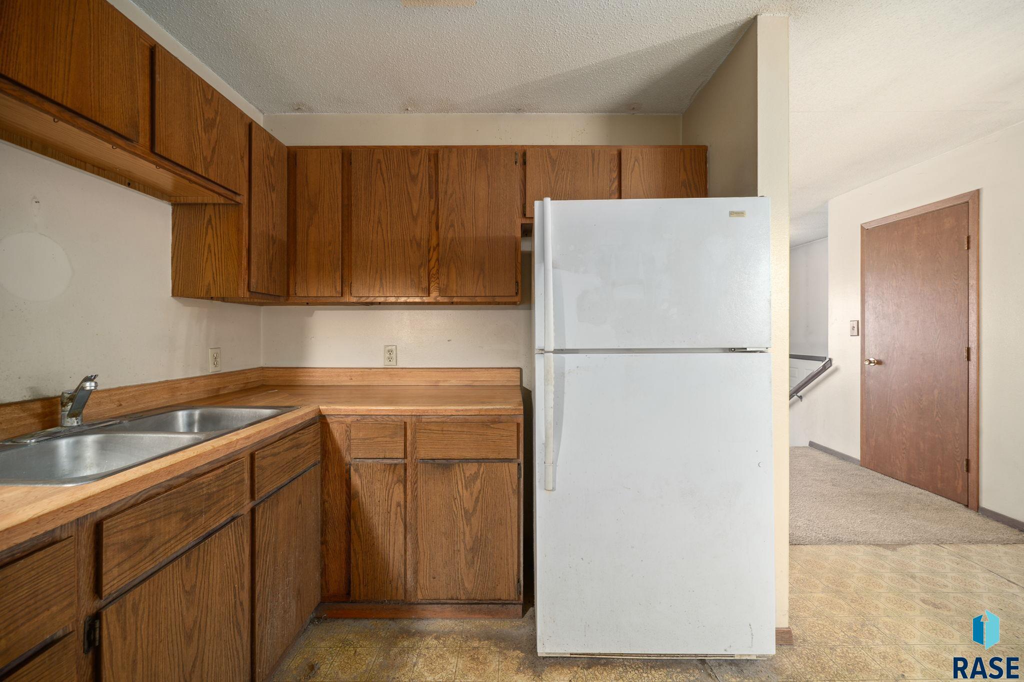 property viewer photo 12