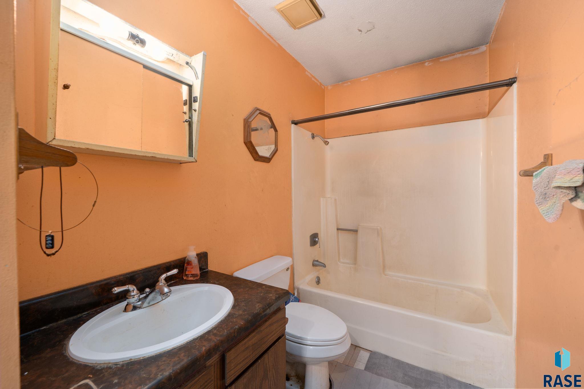 property viewer photo 16