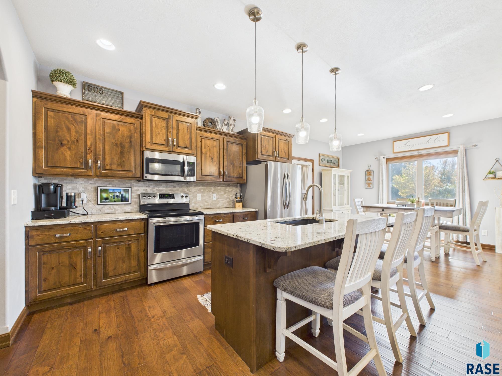 property viewer photo 11