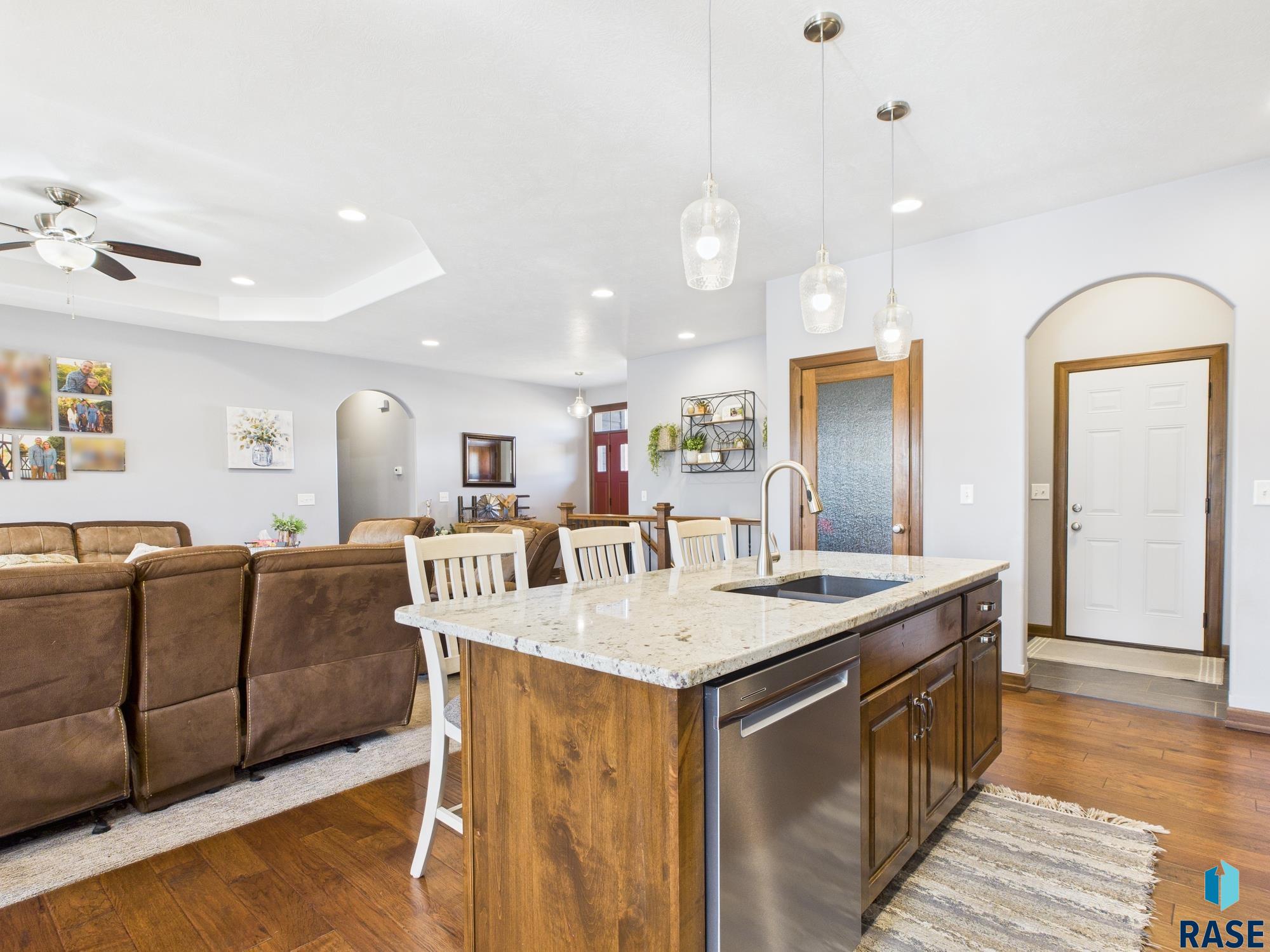 property viewer photo 14