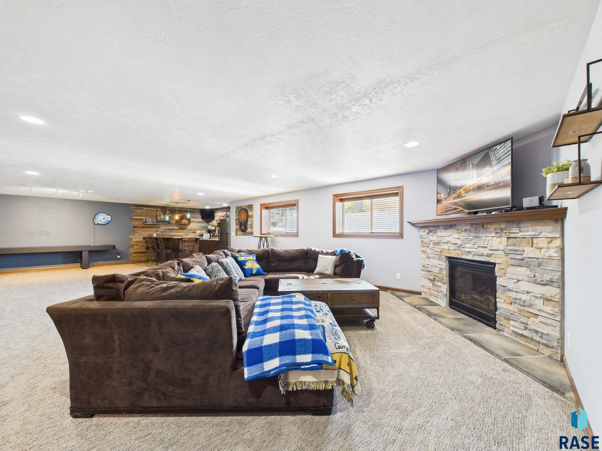 property viewer photo 28