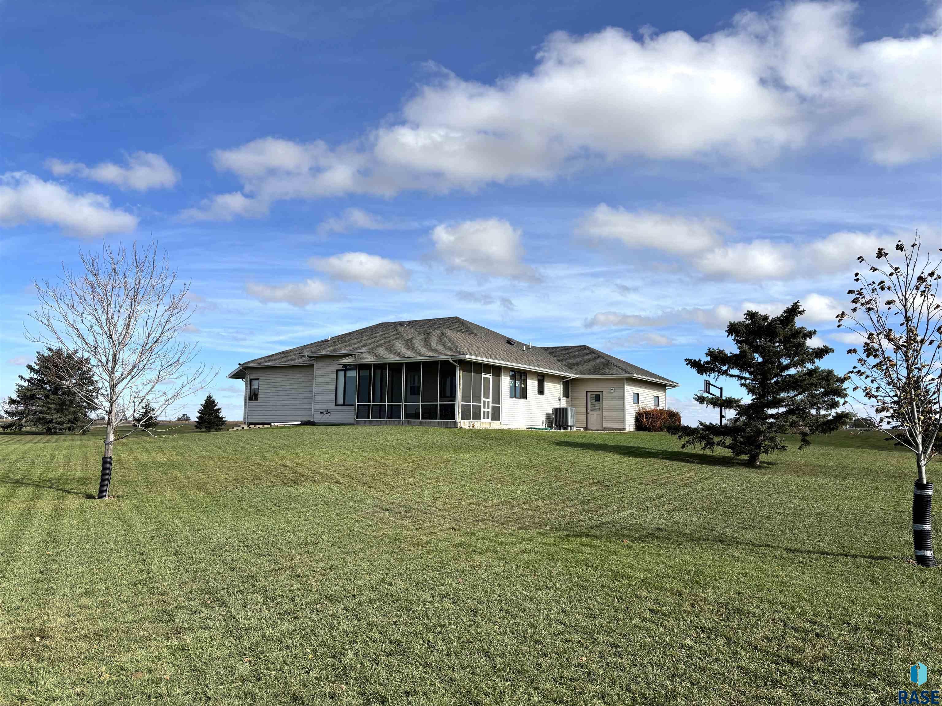 main property photo 86