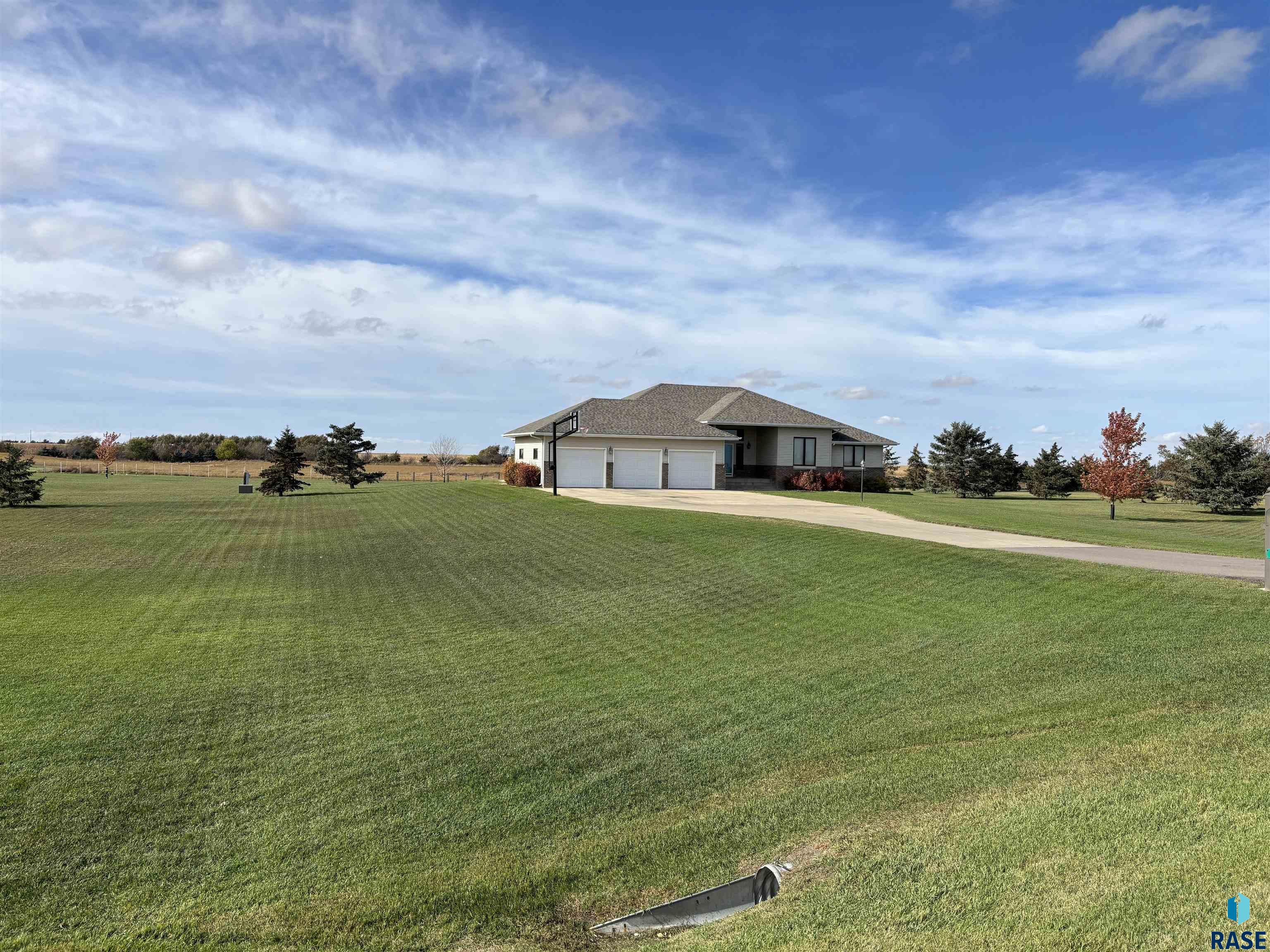 main property photo 91