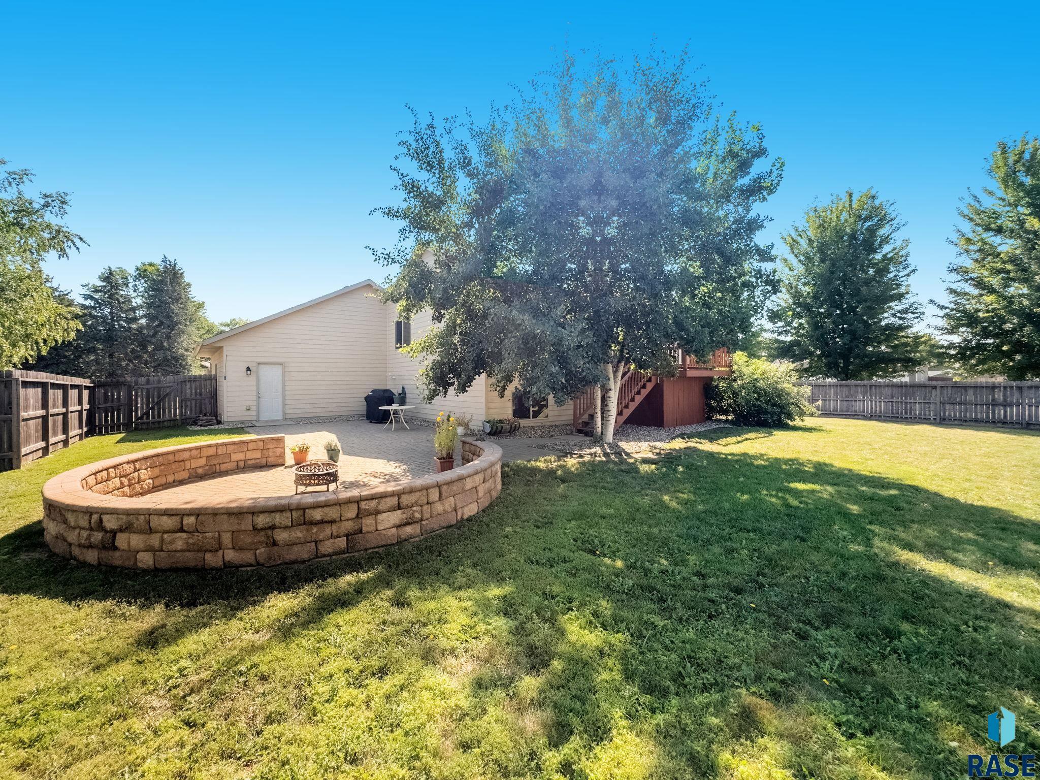 property viewer photo 19