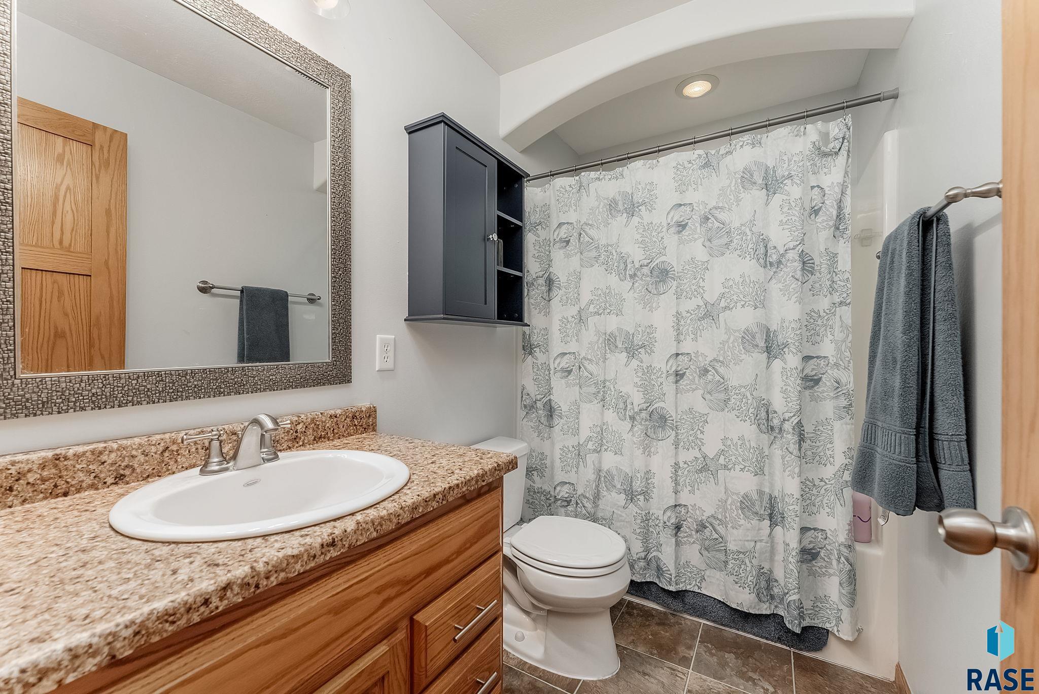 property viewer photo 8