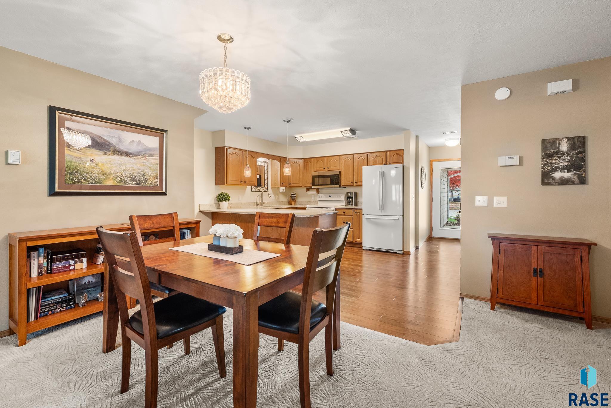 property viewer photo 13