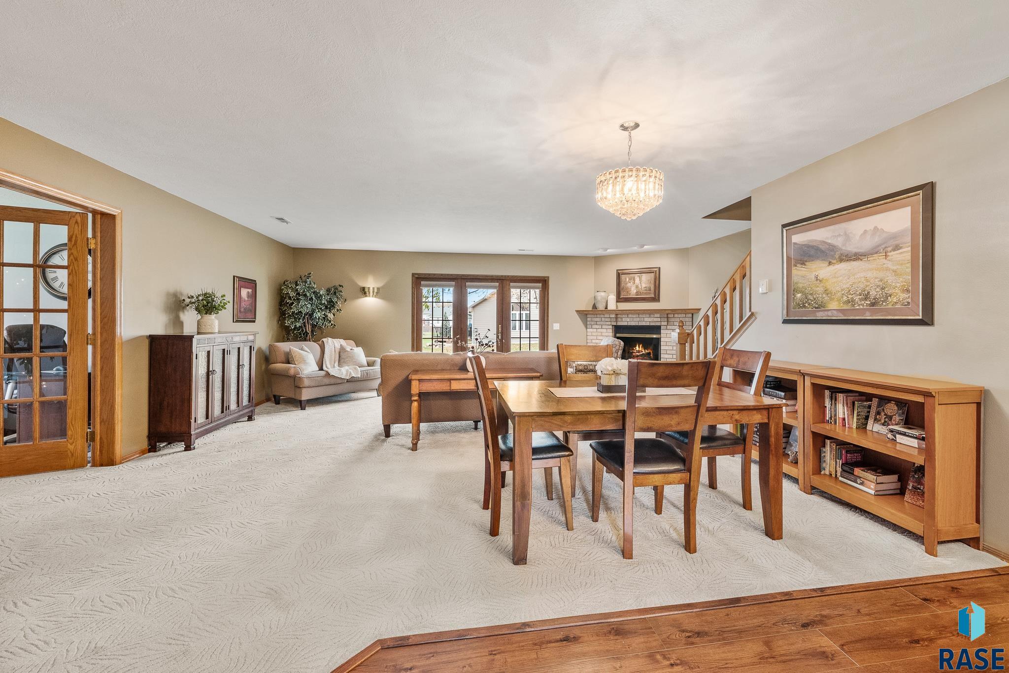 property viewer photo 14