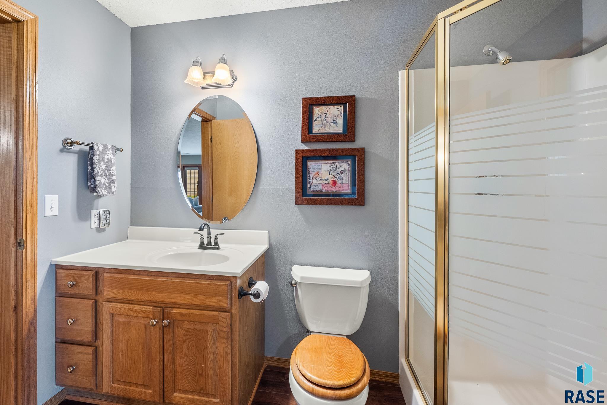 property viewer photo 27