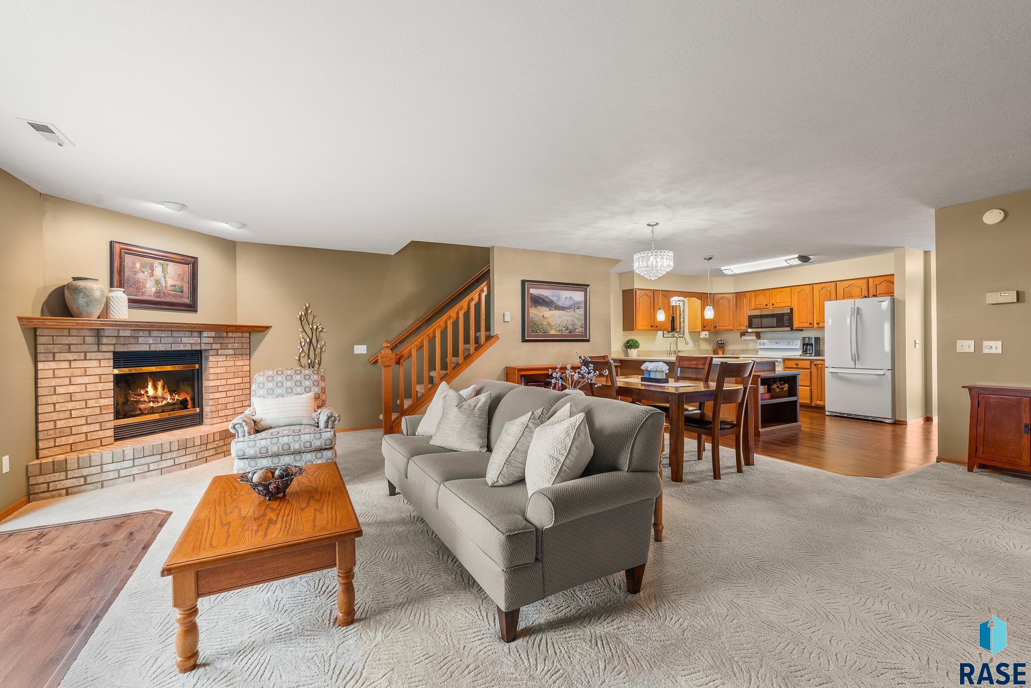 property viewer photo 9